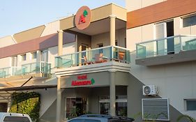 Hotel Almanara